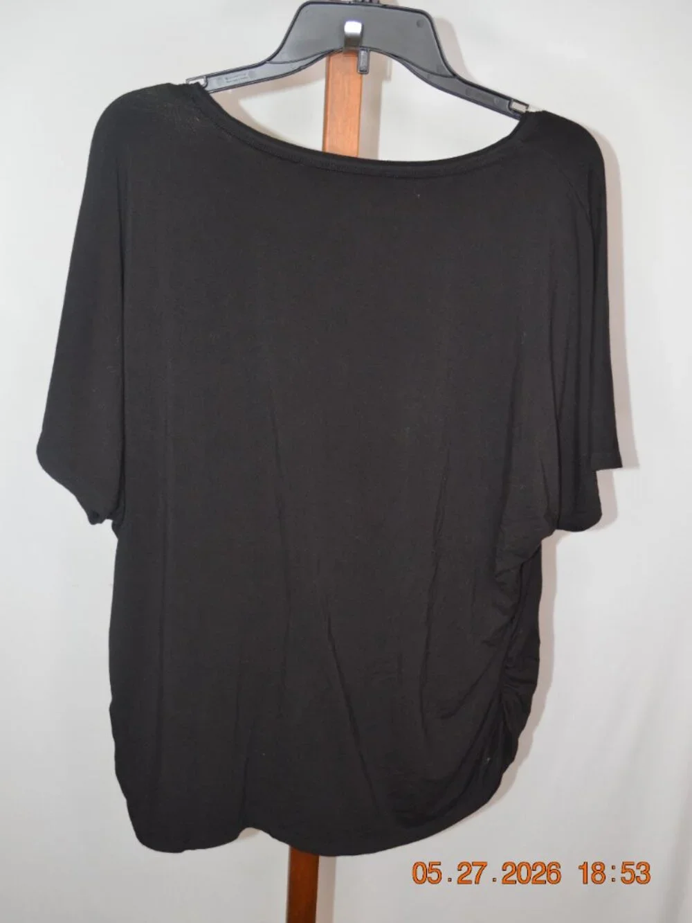 White House Black Market Women’s XL Black V-Neck Short Sleeve Ruched Blouse